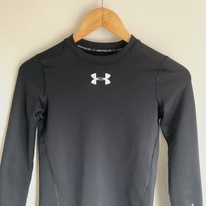 Under Armour ColdGear Long Sleeve Shirt Black SZ Youth M 10-12